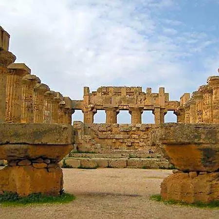 Baglio Sciacca مازارا ديل فالو